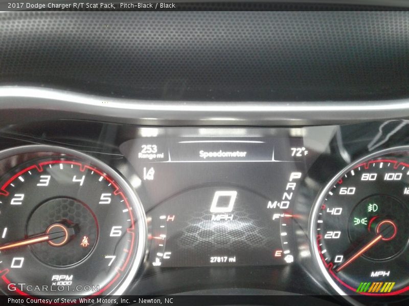 Pitch-Black / Black 2017 Dodge Charger R/T Scat Pack