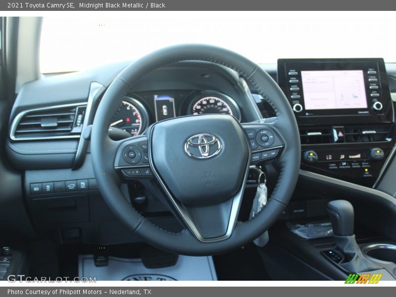 Midnight Black Metallic / Black 2021 Toyota Camry SE
