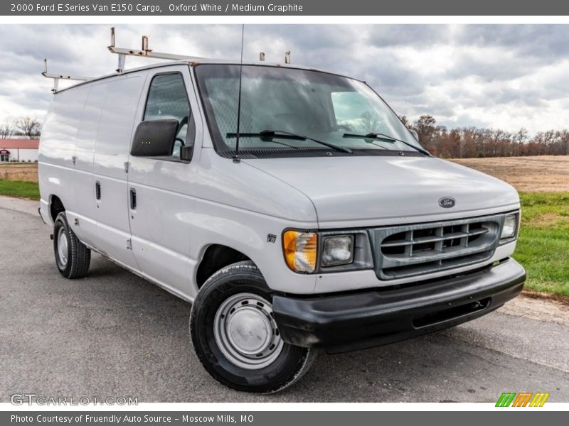 Oxford White / Medium Graphite 2000 Ford E Series Van E150 Cargo