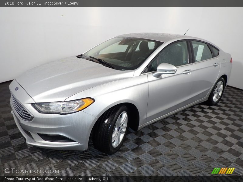 Ingot Silver / Ebony 2018 Ford Fusion SE