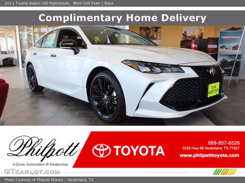 Wind Chill Pearl / Black 2021 Toyota Avalon XSE Nightshade
