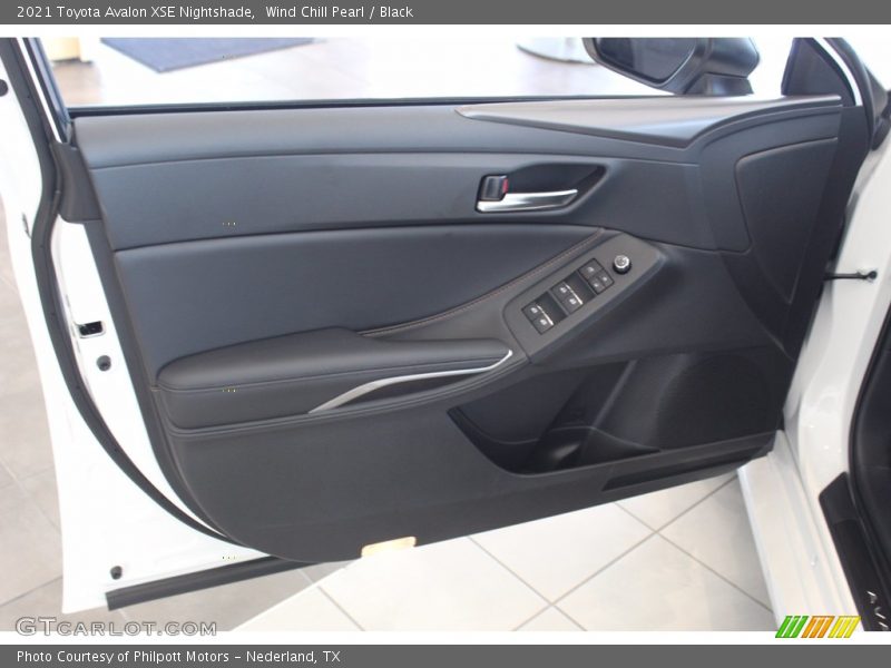 Wind Chill Pearl / Black 2021 Toyota Avalon XSE Nightshade