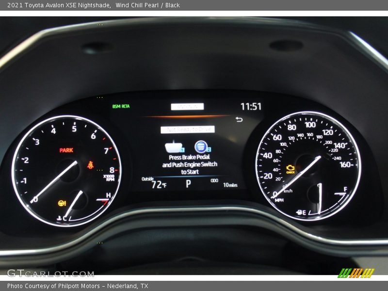 Wind Chill Pearl / Black 2021 Toyota Avalon XSE Nightshade