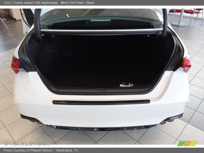 Wind Chill Pearl / Black 2021 Toyota Avalon XSE Nightshade