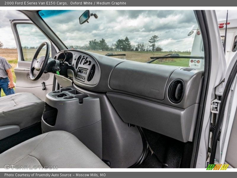 Oxford White / Medium Graphite 2000 Ford E Series Van E150 Cargo