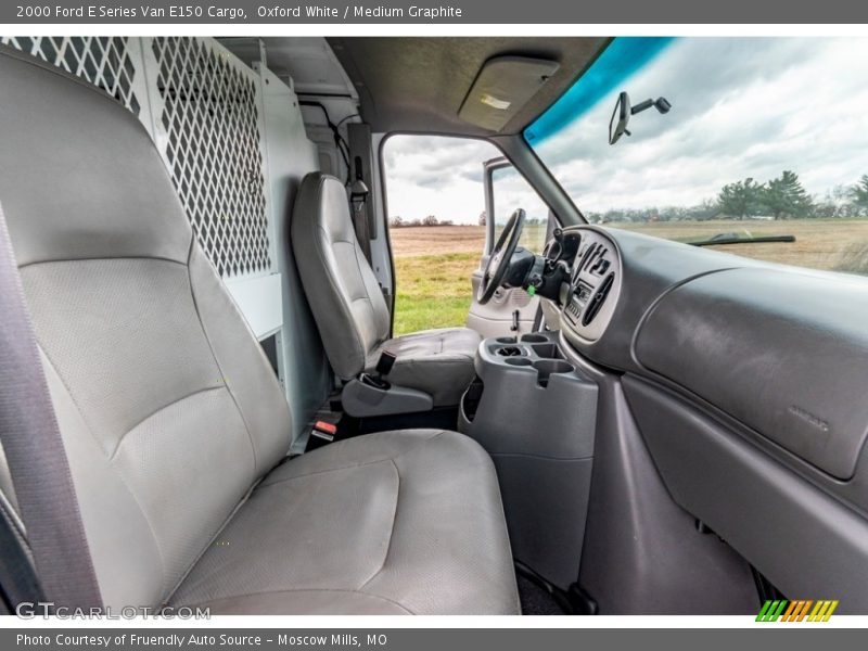 Oxford White / Medium Graphite 2000 Ford E Series Van E150 Cargo