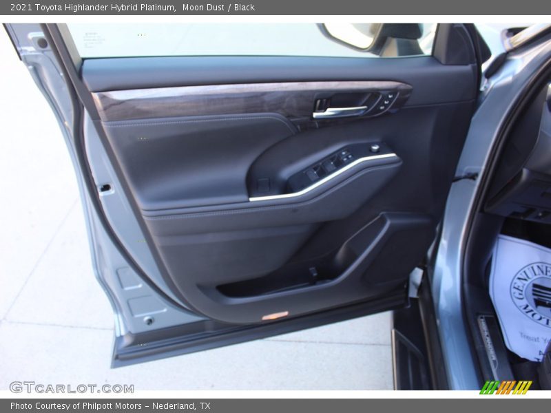 Moon Dust / Black 2021 Toyota Highlander Hybrid Platinum