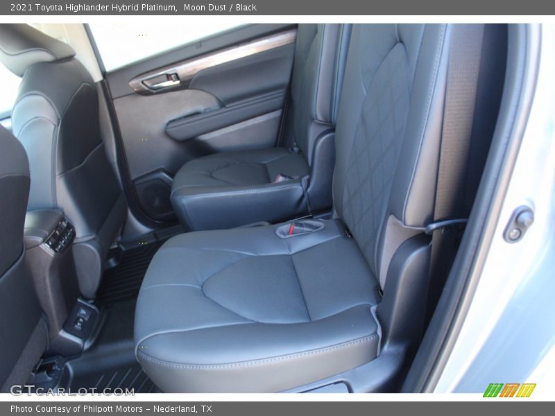 Moon Dust / Black 2021 Toyota Highlander Hybrid Platinum