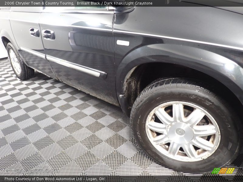 Brilliant Black / Dark Khaki/Light Graystone 2006 Chrysler Town & Country Touring