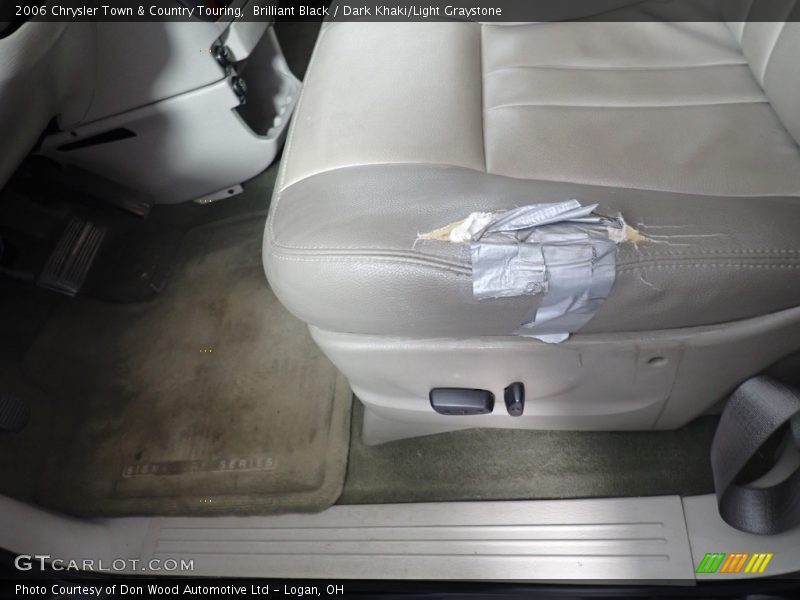 Brilliant Black / Dark Khaki/Light Graystone 2006 Chrysler Town & Country Touring