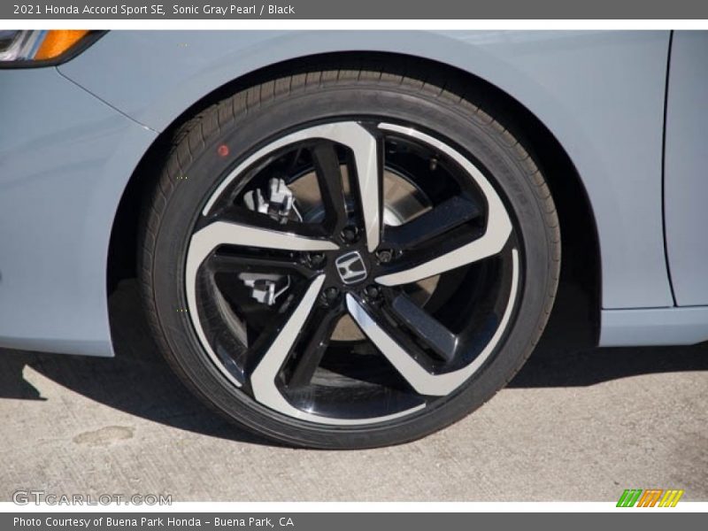 Sonic Gray Pearl / Black 2021 Honda Accord Sport SE