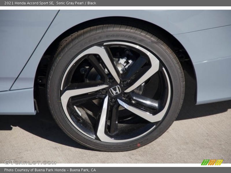 Sonic Gray Pearl / Black 2021 Honda Accord Sport SE