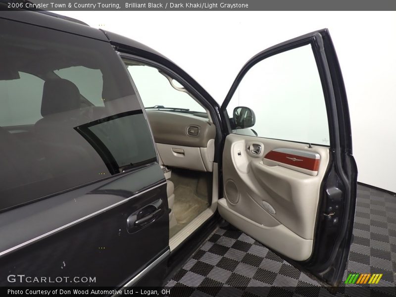 Brilliant Black / Dark Khaki/Light Graystone 2006 Chrysler Town & Country Touring