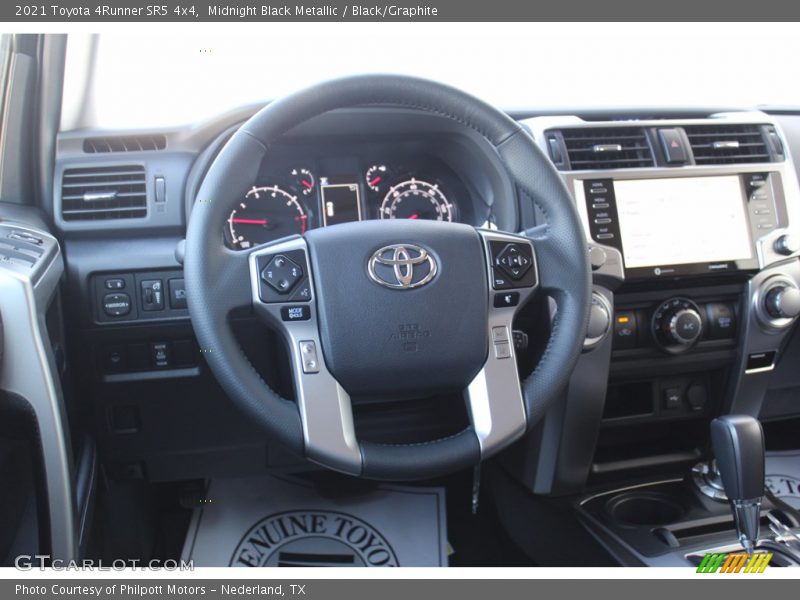 Midnight Black Metallic / Black/Graphite 2021 Toyota 4Runner SR5 4x4