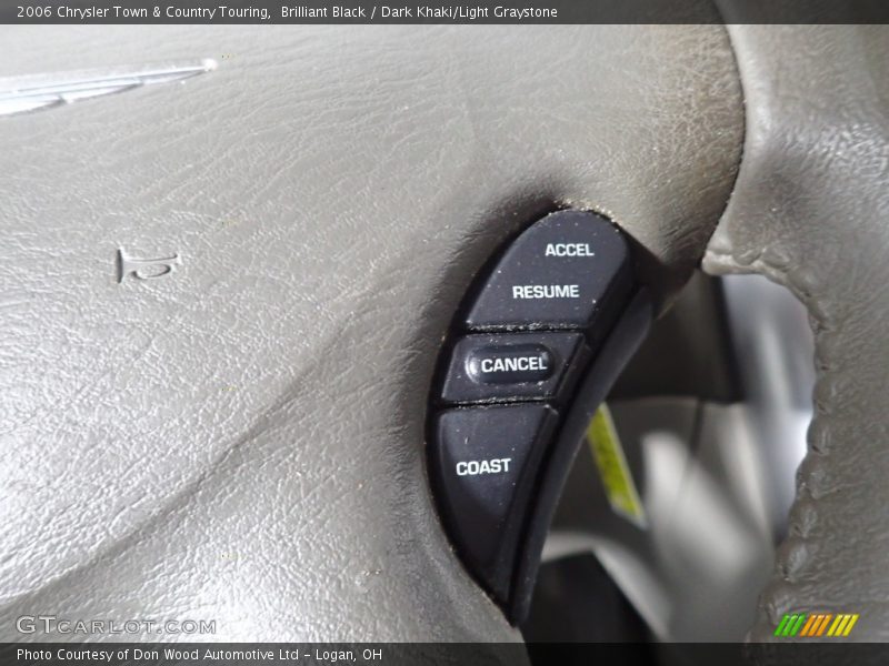 Brilliant Black / Dark Khaki/Light Graystone 2006 Chrysler Town & Country Touring