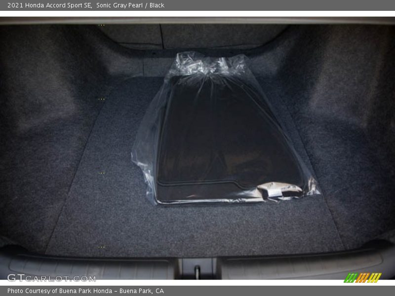 Sonic Gray Pearl / Black 2021 Honda Accord Sport SE