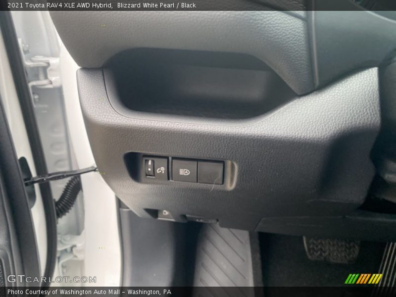 Blizzard White Pearl / Black 2021 Toyota RAV4 XLE AWD Hybrid