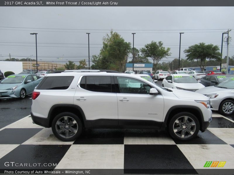 White Frost Tricoat / Cocoa/Light Ash Gray 2017 GMC Acadia SLT