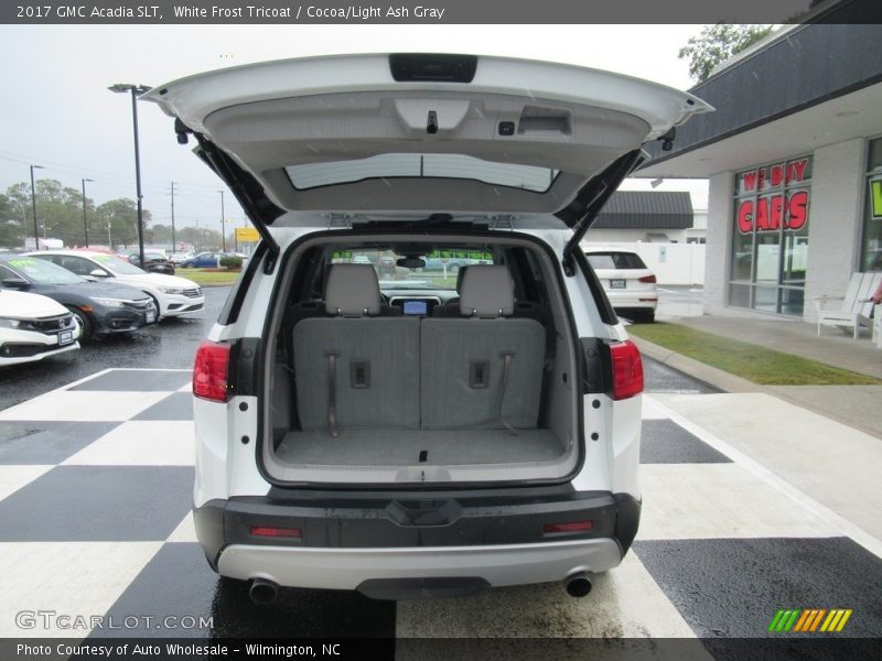 White Frost Tricoat / Cocoa/Light Ash Gray 2017 GMC Acadia SLT