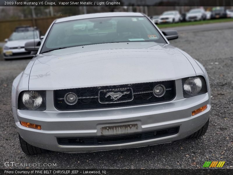 Vapor Silver Metallic / Light Graphite 2009 Ford Mustang V6 Coupe