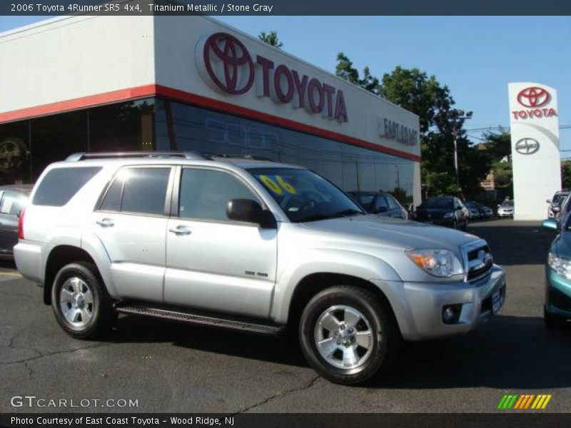 Titanium Metallic / Stone Gray 2006 Toyota 4Runner SR5 4x4
