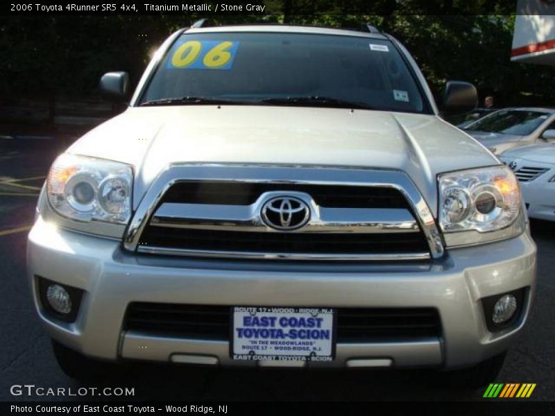 Titanium Metallic / Stone Gray 2006 Toyota 4Runner SR5 4x4