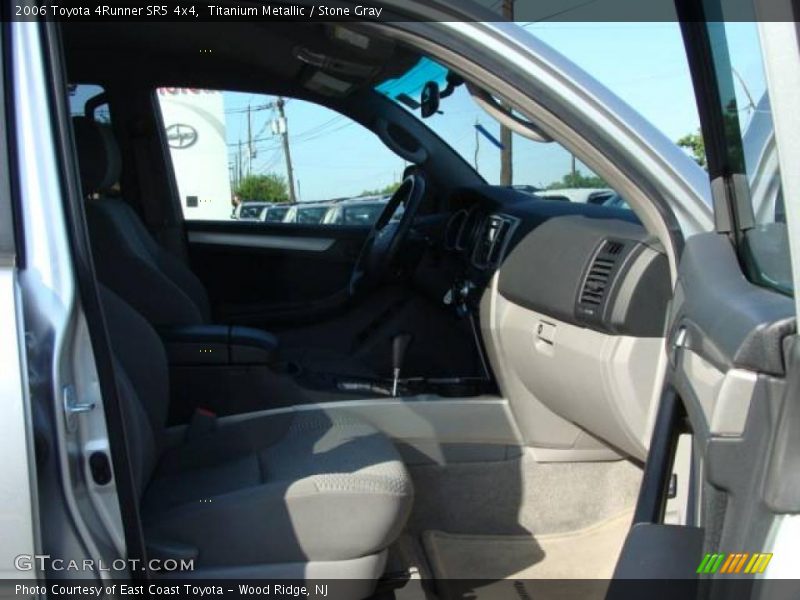 Titanium Metallic / Stone Gray 2006 Toyota 4Runner SR5 4x4