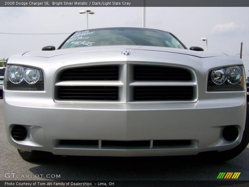 Bright Silver Metallic / Dark/Light Slate Gray 2008 Dodge Charger SE