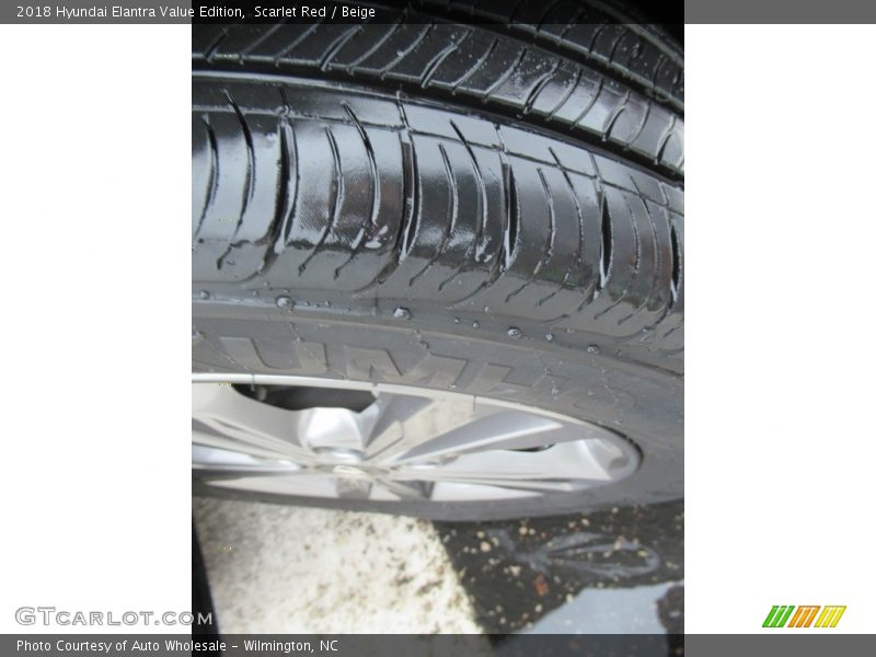 Scarlet Red / Beige 2018 Hyundai Elantra Value Edition
