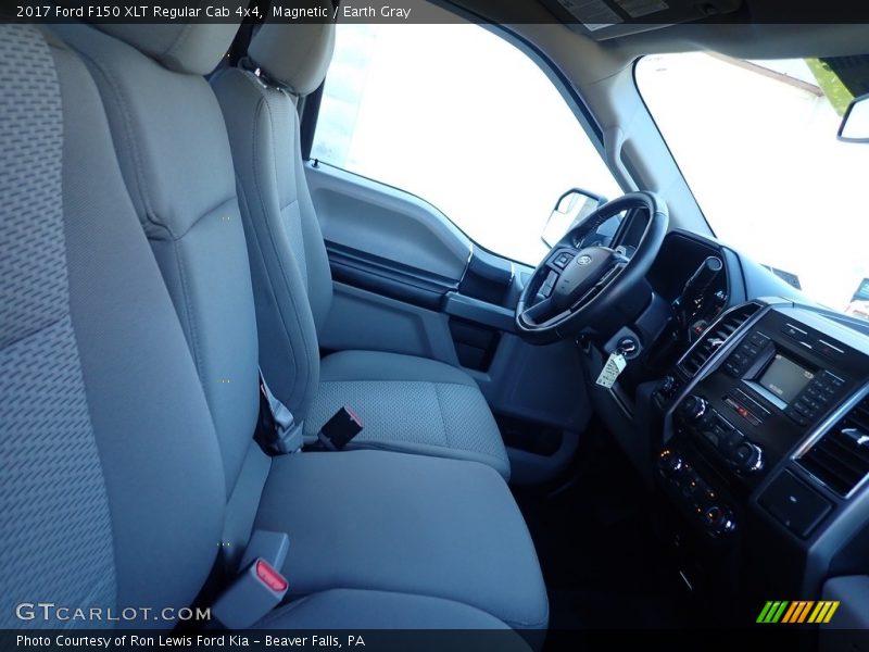 Magnetic / Earth Gray 2017 Ford F150 XLT Regular Cab 4x4