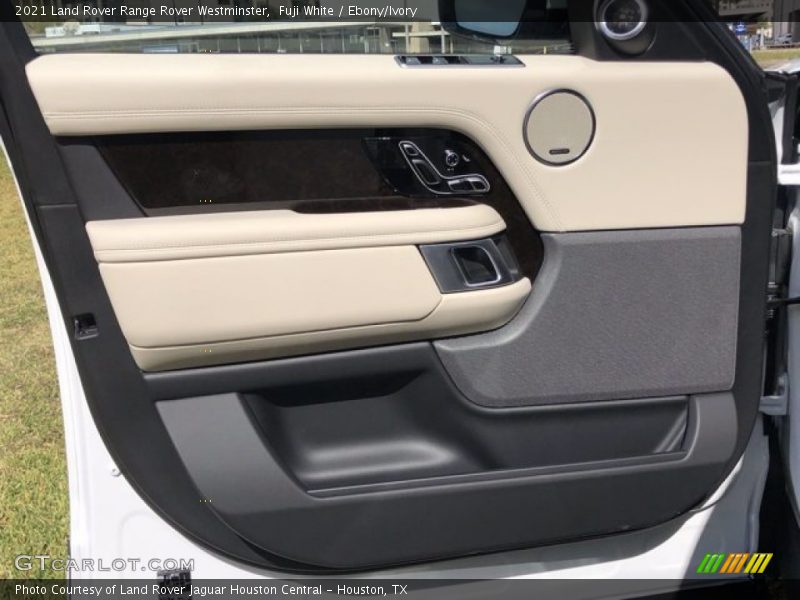 Door Panel of 2021 Range Rover Westminster