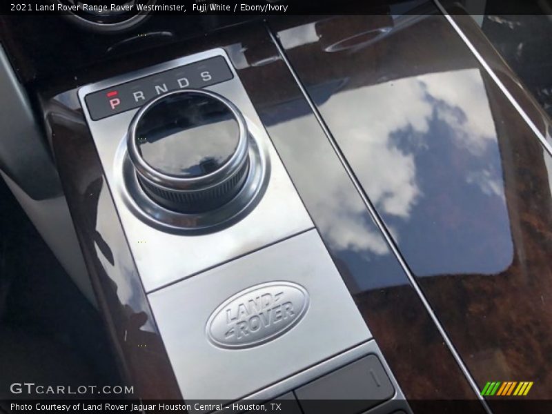 Fuji White / Ebony/Ivory 2021 Land Rover Range Rover Westminster