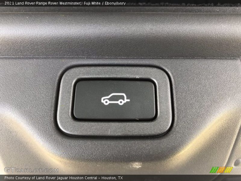 Fuji White / Ebony/Ivory 2021 Land Rover Range Rover Westminster