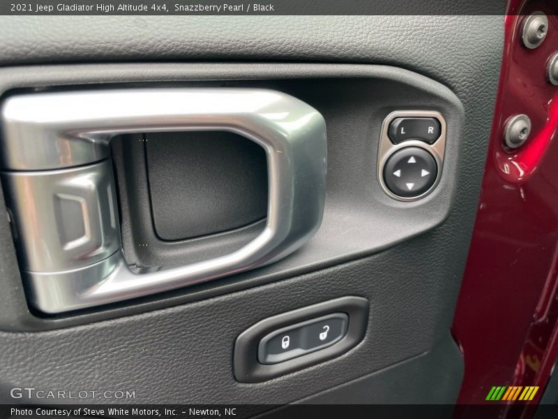Door Panel of 2021 Gladiator High Altitude 4x4