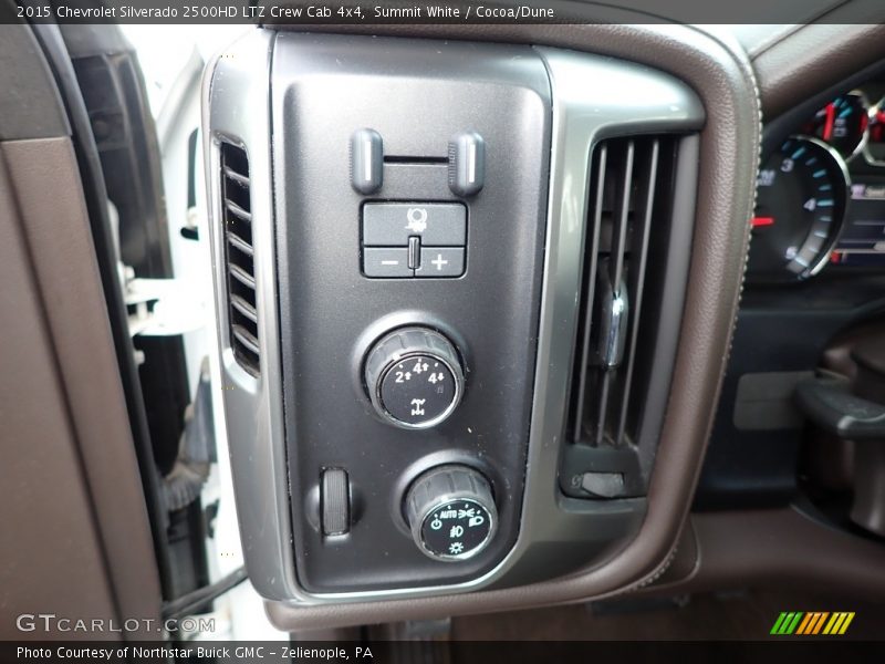 Summit White / Cocoa/Dune 2015 Chevrolet Silverado 2500HD LTZ Crew Cab 4x4