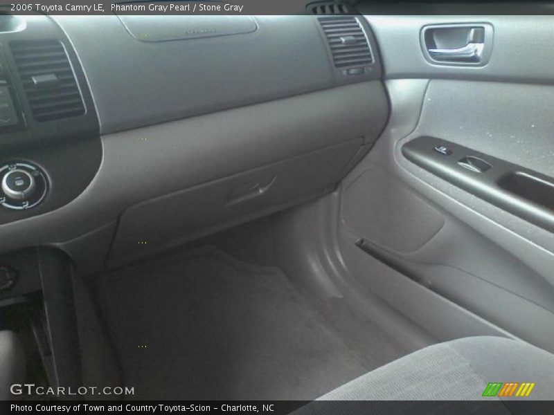 Phantom Gray Pearl / Stone Gray 2006 Toyota Camry LE