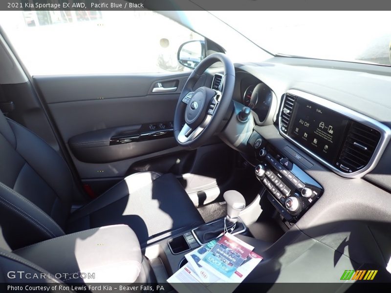 Pacific Blue / Black 2021 Kia Sportage EX AWD