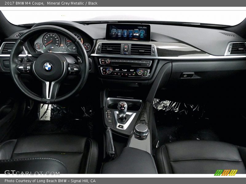 Dashboard of 2017 M4 Coupe