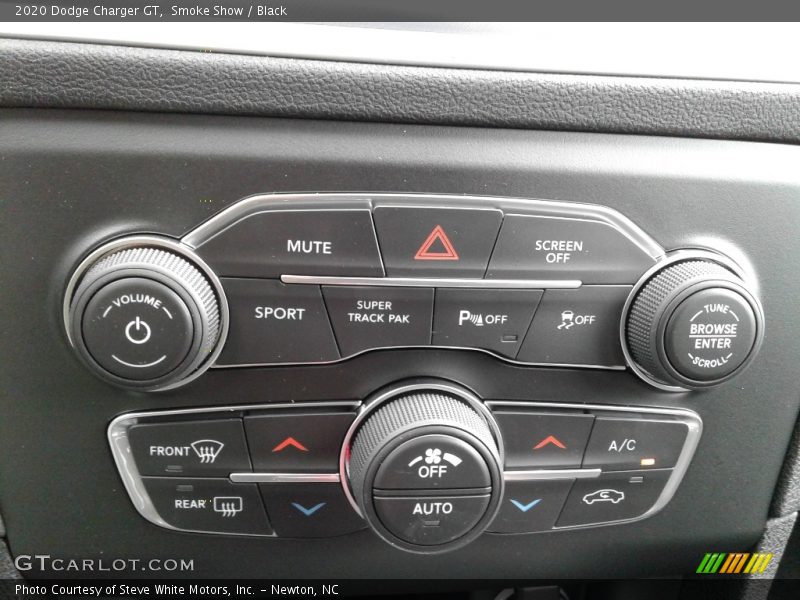Controls of 2020 Charger GT
