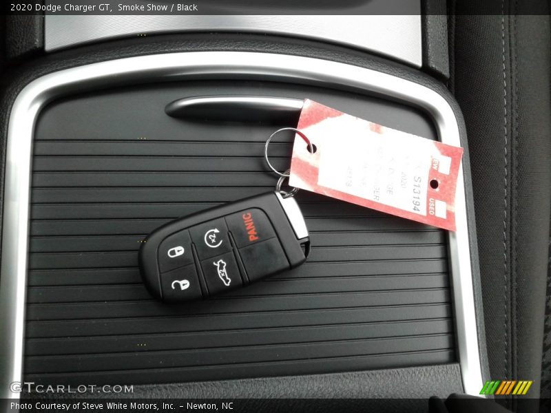 Keys of 2020 Charger GT