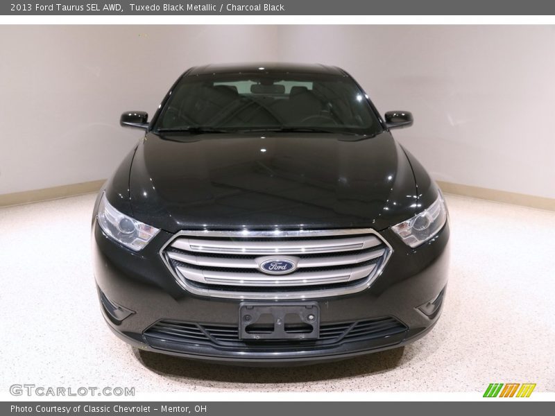 Tuxedo Black Metallic / Charcoal Black 2013 Ford Taurus SEL AWD
