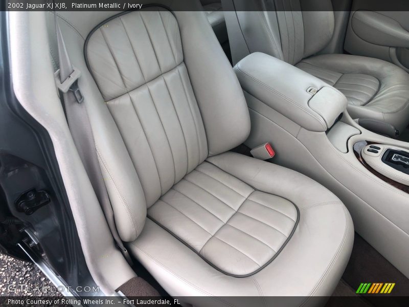 Platinum Metallic / Ivory 2002 Jaguar XJ XJ8