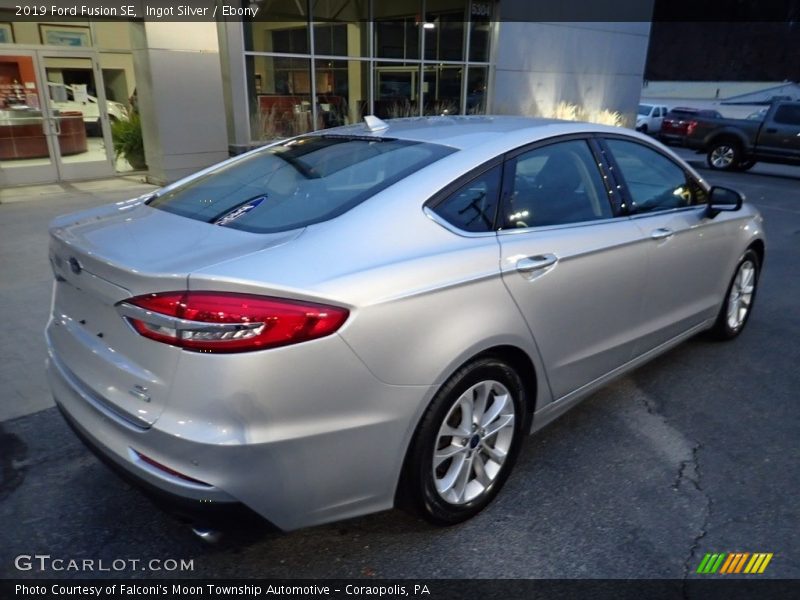 Ingot Silver / Ebony 2019 Ford Fusion SE
