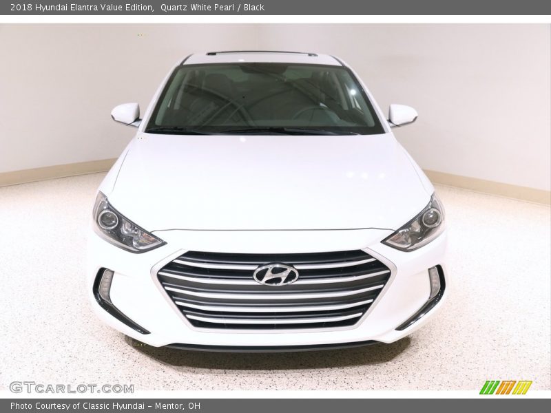 Quartz White Pearl / Black 2018 Hyundai Elantra Value Edition
