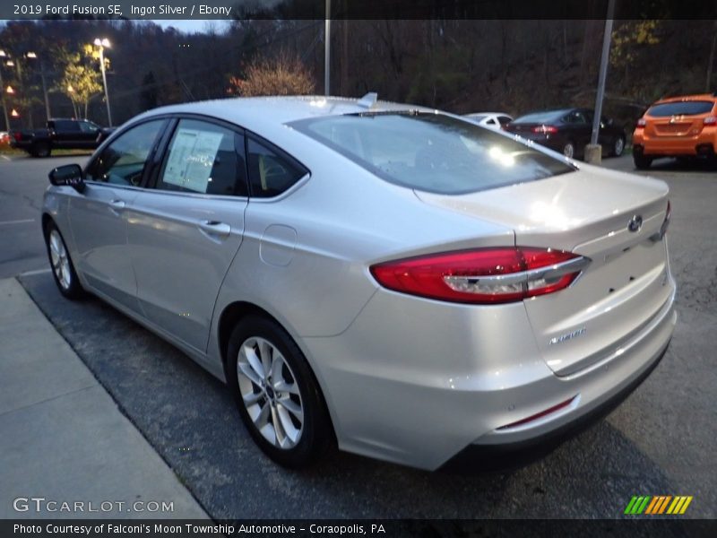 Ingot Silver / Ebony 2019 Ford Fusion SE