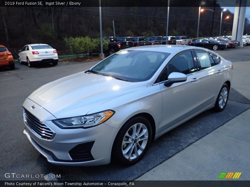 Ingot Silver / Ebony 2019 Ford Fusion SE