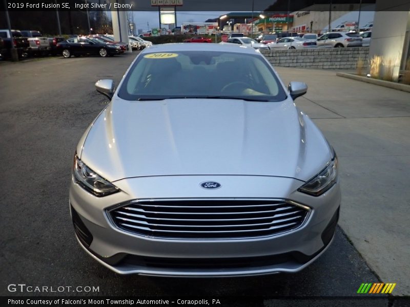 Ingot Silver / Ebony 2019 Ford Fusion SE