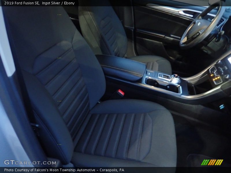 Ingot Silver / Ebony 2019 Ford Fusion SE