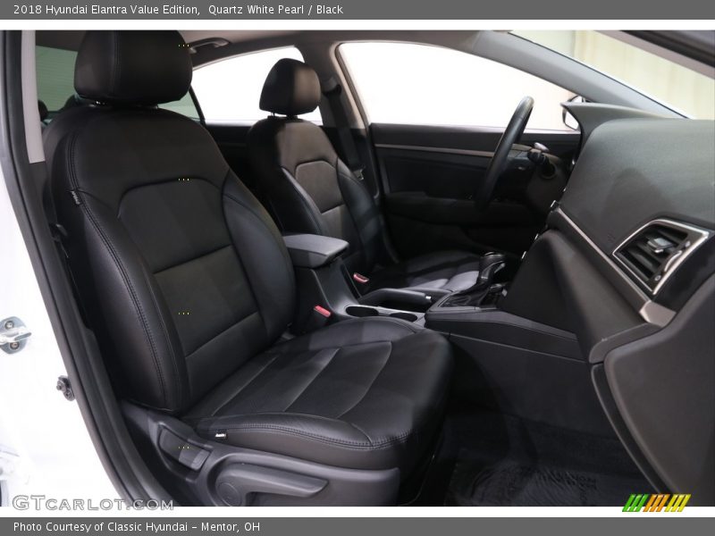 Quartz White Pearl / Black 2018 Hyundai Elantra Value Edition