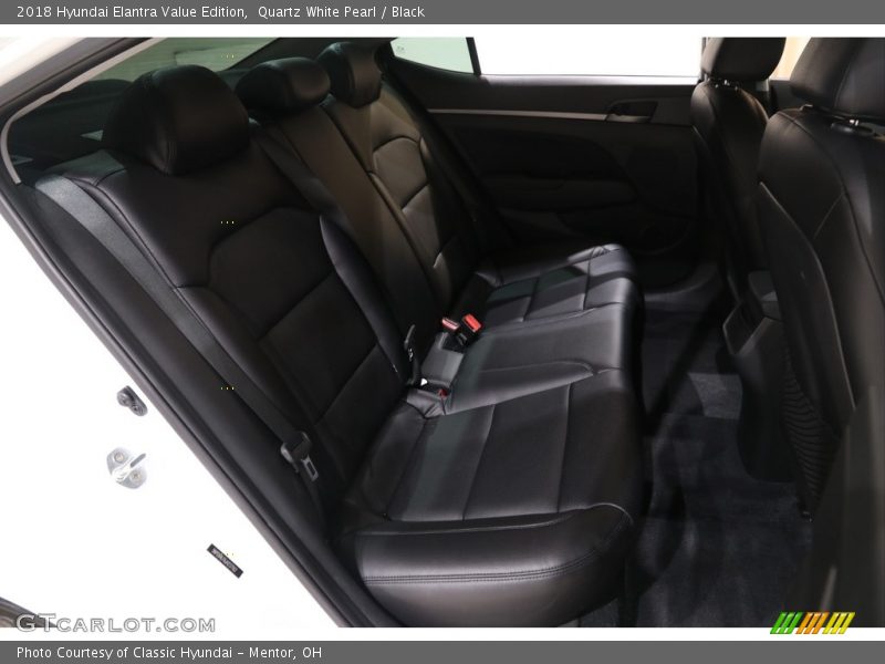 Quartz White Pearl / Black 2018 Hyundai Elantra Value Edition